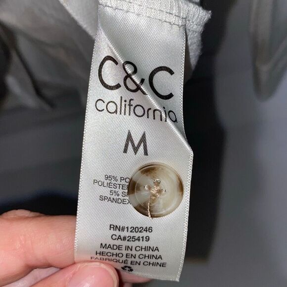 C&C California Women's Tan White Plaid Long Sleeve Button Up Shirt Medium NWT - Picture 10 of 10